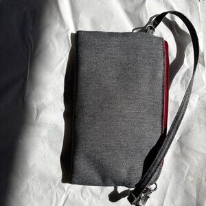 Baggallini Grey Canvas Mini Clutch Bag wristlet with rfid